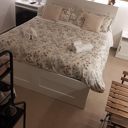 Appartamento Il Cortiletto Bari Esterno foto
